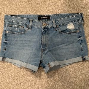 Express Light wash denim shorts